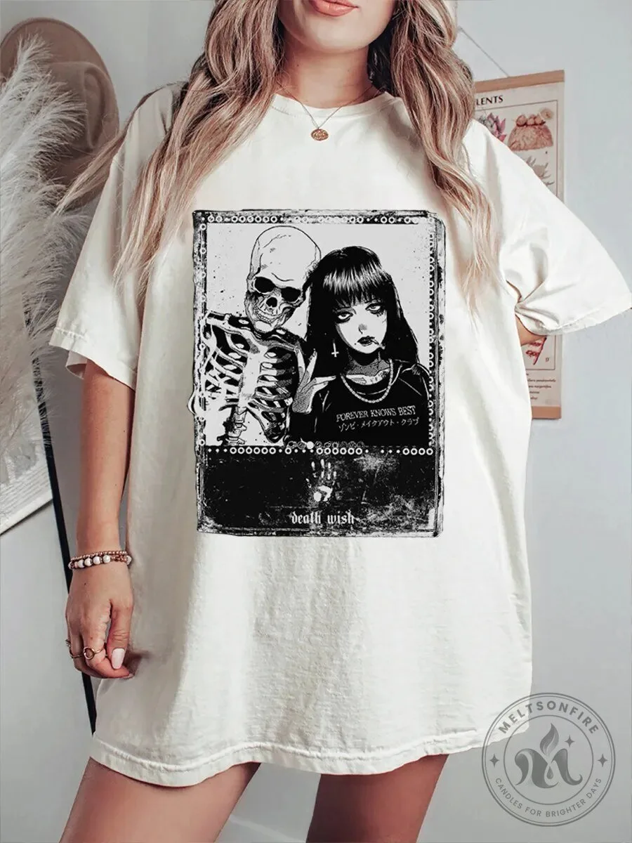 Vintage Skeleton Makeup Club Graphic T-Shirt for Women, Grunge Aesthetic Style